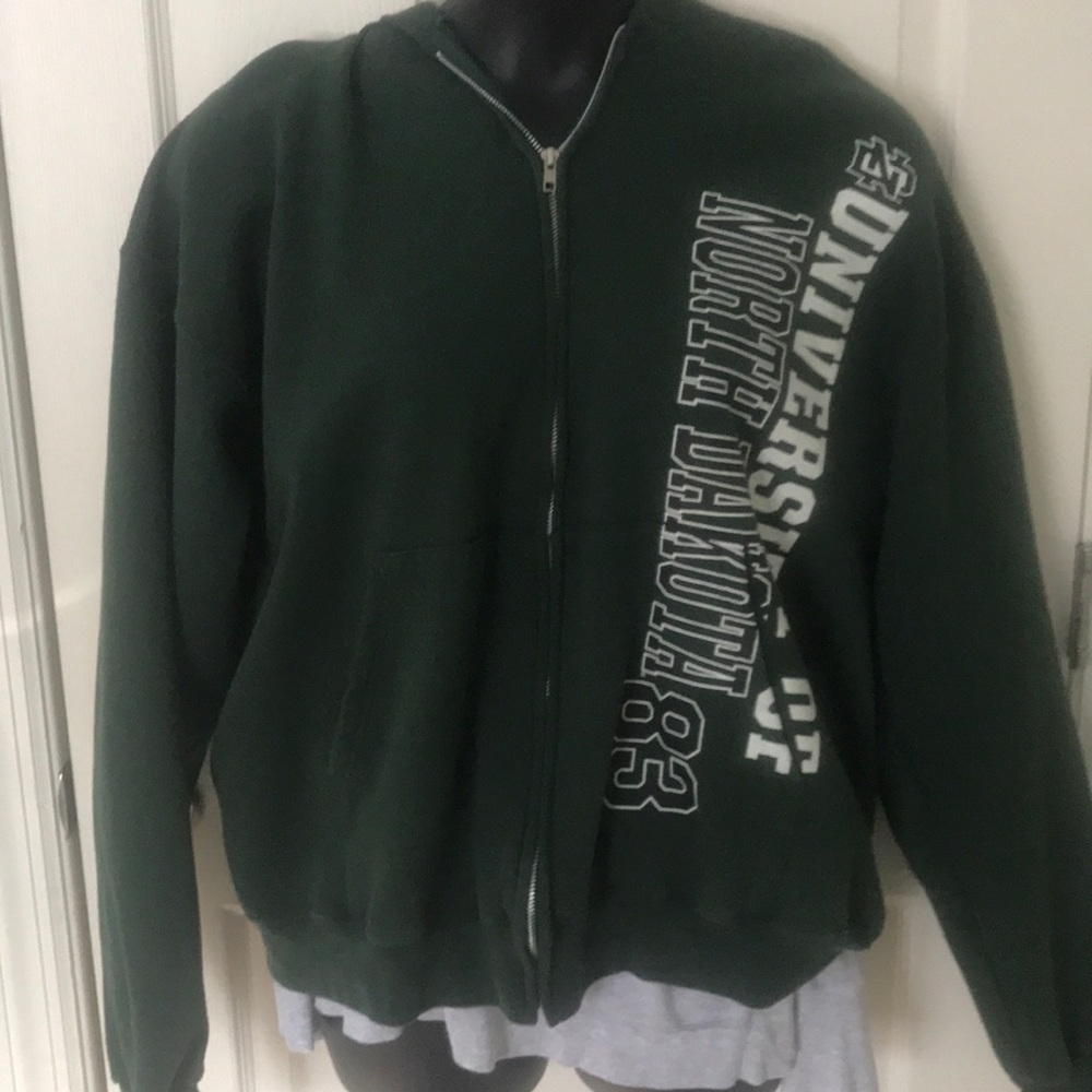UND hoodie